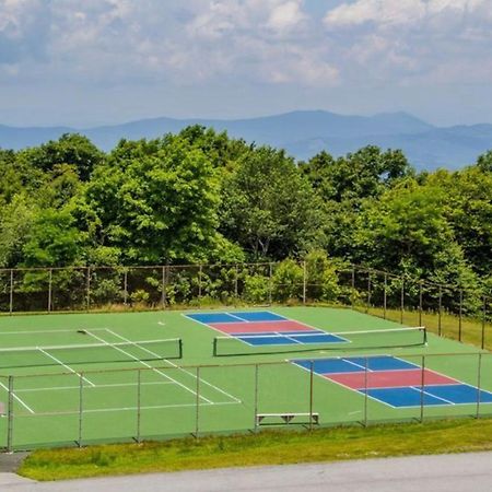Adventure Awaits Aparthotel Beech Mountain Buitenkant foto